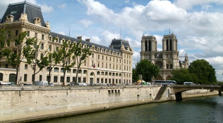 Applying at French Universities